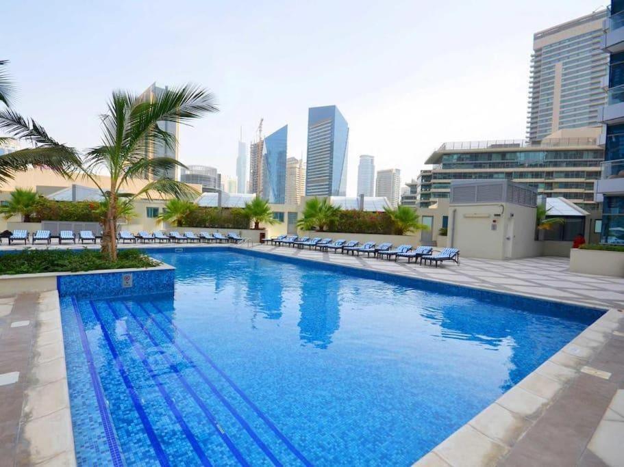 Higuests - Incredible Apartment At The Top Of Dubai Marina Exterior photo
